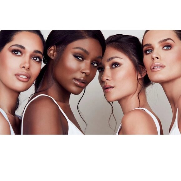 ICONIC LONDON Blaze Chaser Face Palette - Picture 9 of 9